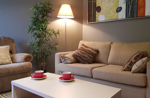 Haymarket Apartment | Chinatown One bedroom Apartment