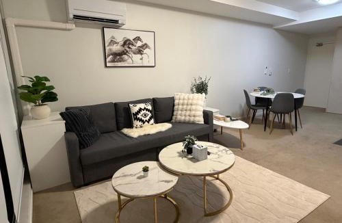 Zetland Apartment | City Loft Escape - Public transport to anywhere!