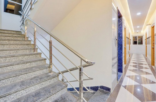 Gachibowli House | Classic Sri Balaji Luxury Rooms