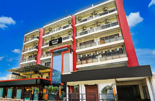 Varanasi House | Classic With Balcony Yug Residency