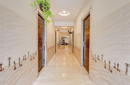 Eluru House | Classic With Twin Bed Sree Nitya Residency