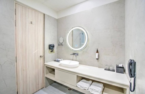 Faizabad Hotel | Clubhouse Hotel Ayodhya