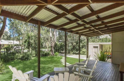 Pearl Beach House | Coastal Chic Holiday Cottage