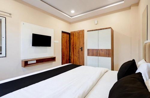 Rau Hotel | Collection O Indore International Airport Formerly Shrivanyaa