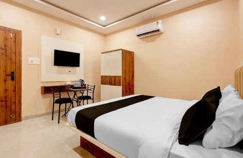 Rau Hotel | Collection O Indore International Airport Formerly Shrivanyaa
