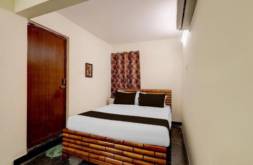 Perungalathur Hotel | Collection O Perungulattur Railway Station Formerly Sri Varahi Inn