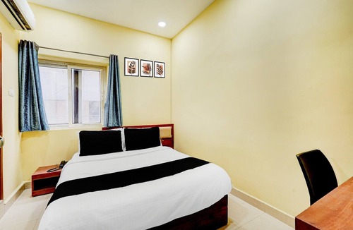 Vadapalani Hotel | CollectionO Guduvancheri Railway Station