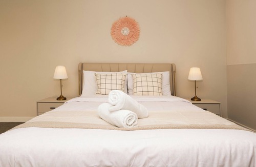 Waitara Apartment | Comfy 2beds Loft at Waitara