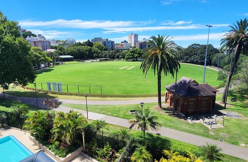 Rushcutters Bay Apartment | Contemporary Harbourside Apartment