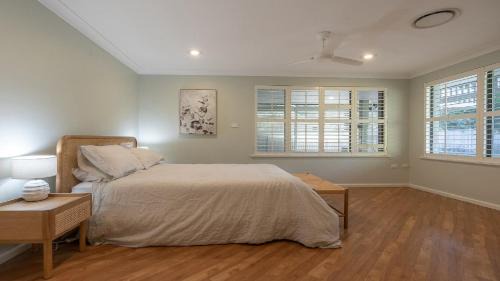 Pearl Beach House | Coral Paradise - Metres From Beachfront