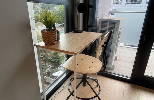 Kingston Apartment | Cosy 1 bedroom apartment at Kingston foreshore- pet friendly