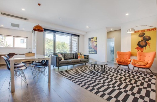 Cremorne Apartment | Cosy 1-Bedroom Apartment Close to the City