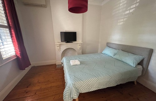 Annandale House | Cosy cottage in Annandale