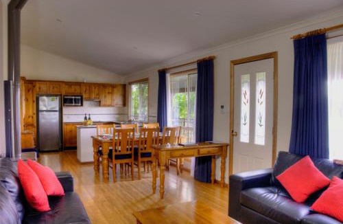 Lovedale House | Cottages on Lovedale - Cottage No. 3