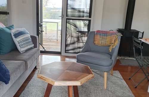 Mowbray Park Cottage | Country family cottage on our farm