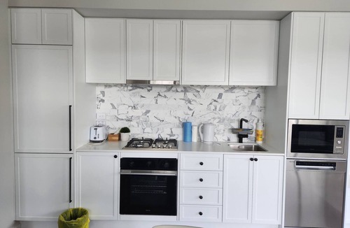 Marsden Park House | Couples' Haven - 2 Bedrooms