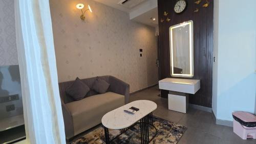 Noida Apartment | Cozy corner by Luxury loft