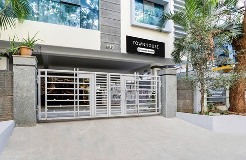 Madhapur House | Cozy Stays at VIP Hills Hitech City