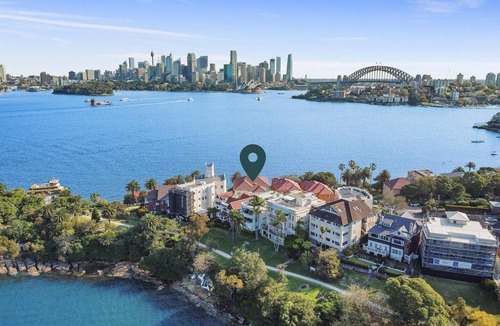 Cremorne Point Apartment | Cremorne Point- CP007 - Wulworra Avenue - Charming Top-Floor 1BR + Sunroom Near Cremorne Point Wharf Harbour Walks
