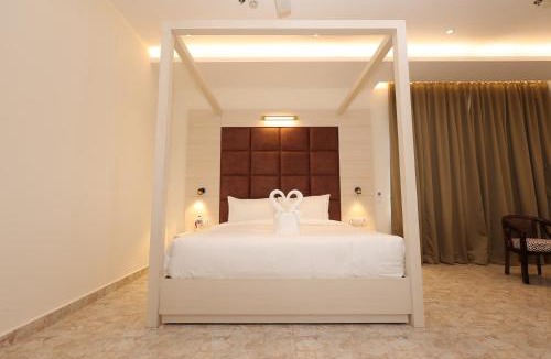 Bajpur Hotel | Crestorio of Corbett