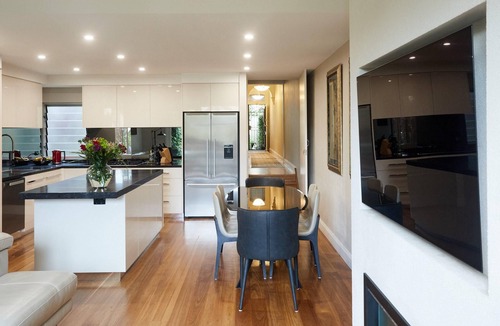 Lane Cove West House | Crows Nest - ER125 - Ernest Street - Stylish 3BR Home with Garden Garage Steps from Crows Nest Dining