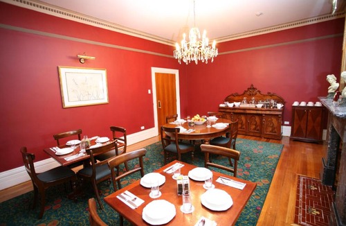 Homebush Hotel | Darcy's Hotel
