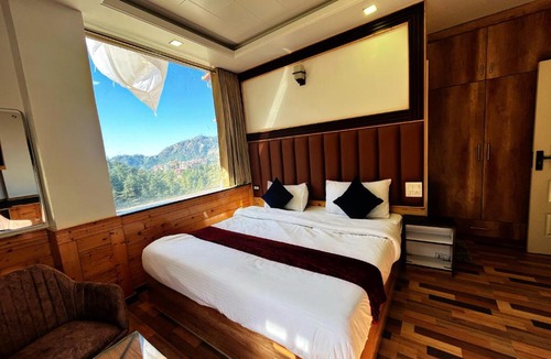New Shimla Apartment | Decent Stays Rooms and Apartments