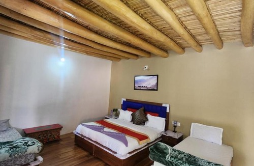 Hunder House | Deldan guest house