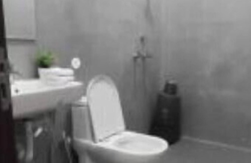 Agra Bed & Breakfast | Deluxe Family Room in Agra with Kitchenette & Private Bathroom