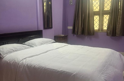 Mylapore Tiruvallikk Apartment | Deluxe Flat in Adyar Chennai