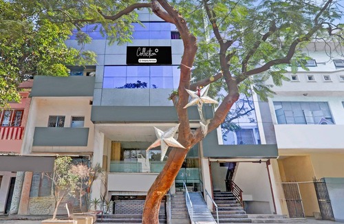 Kanpur House | Deluxe Hotel Avon