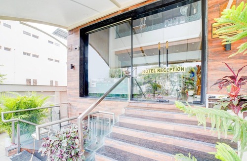 Bhopal House | Deluxe Hotel Ocean Breeze