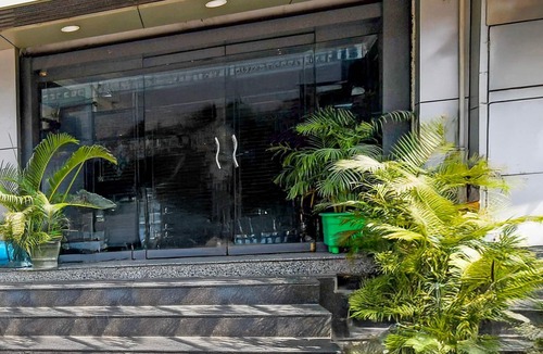 Raipur House | Deluxe Hotel Okasu Railway Station