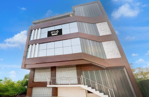 Kalyanpur House | Deluxe Hotel Paradise Peak