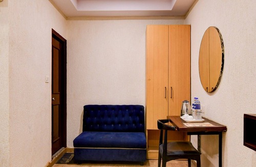 Park Street House | Deluxe Hotel Royal Garden