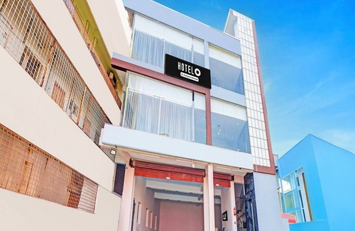 Vijayawada House | Deluxe Hotel Sri Vihaan Premium Rooms