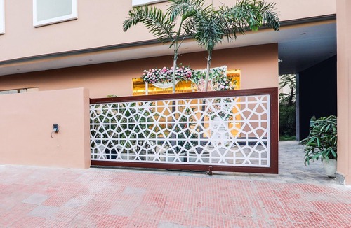 Gomti Nagar House | Deluxe Kadapa Bypass Sri Vasavee Grand