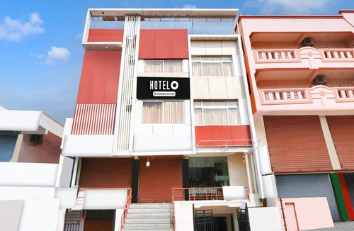 MVP Colony House | Deluxe Lotus Park Hotel