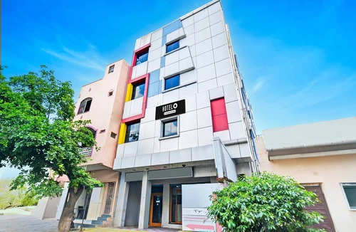 Kurnool House | Deluxe Nagamayuri Grand