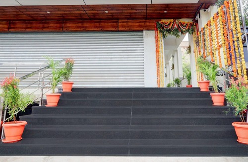 Warangal House | Deluxe Vishnu Grand Premium Rooms