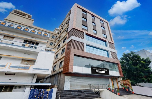 Warangal House | Deluxe Vishnu Grand Premium Rooms