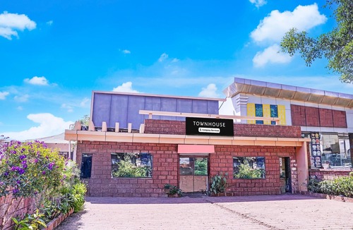 Mahabaleshwar House | Deluxe With Twin Bed Shiva's Valley