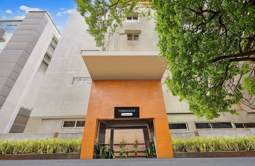 Dwaraka Nagar House | Deluxe With Twin Bed The Pallagio