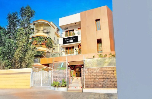 Dwaraka Nagar House | DeluxeVIJAYA RESIDENCY