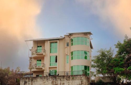 Mahabaleshwar House | Devanand Villa 5BHK Mahabaleshwar