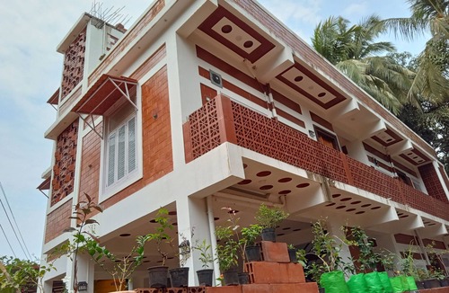 Ullal House | DhruvDhanush(2-bedroom with AC/2 attached bathroom in lovely Ullal/deralakatte