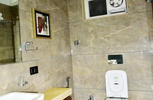Pachmarhi Hotel | Divine Peak