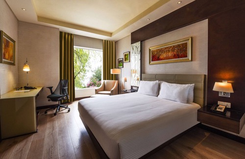 Gurugram Hotel | DoubleTree by Hilton Gurugram Baani Square