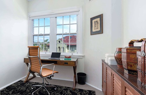Double Bay Apartment | Eclectic Art Deco Retreat in Harbour side Enclave