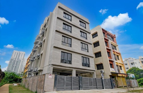 New Town Hotel | Eco Corporate Inn 3 By Carlton Suites